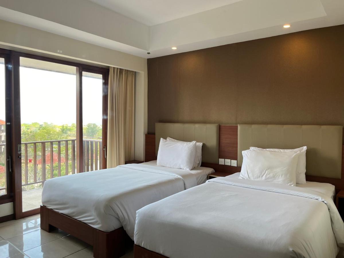 New Kuta Hotel Uluwatu Kültér fotó