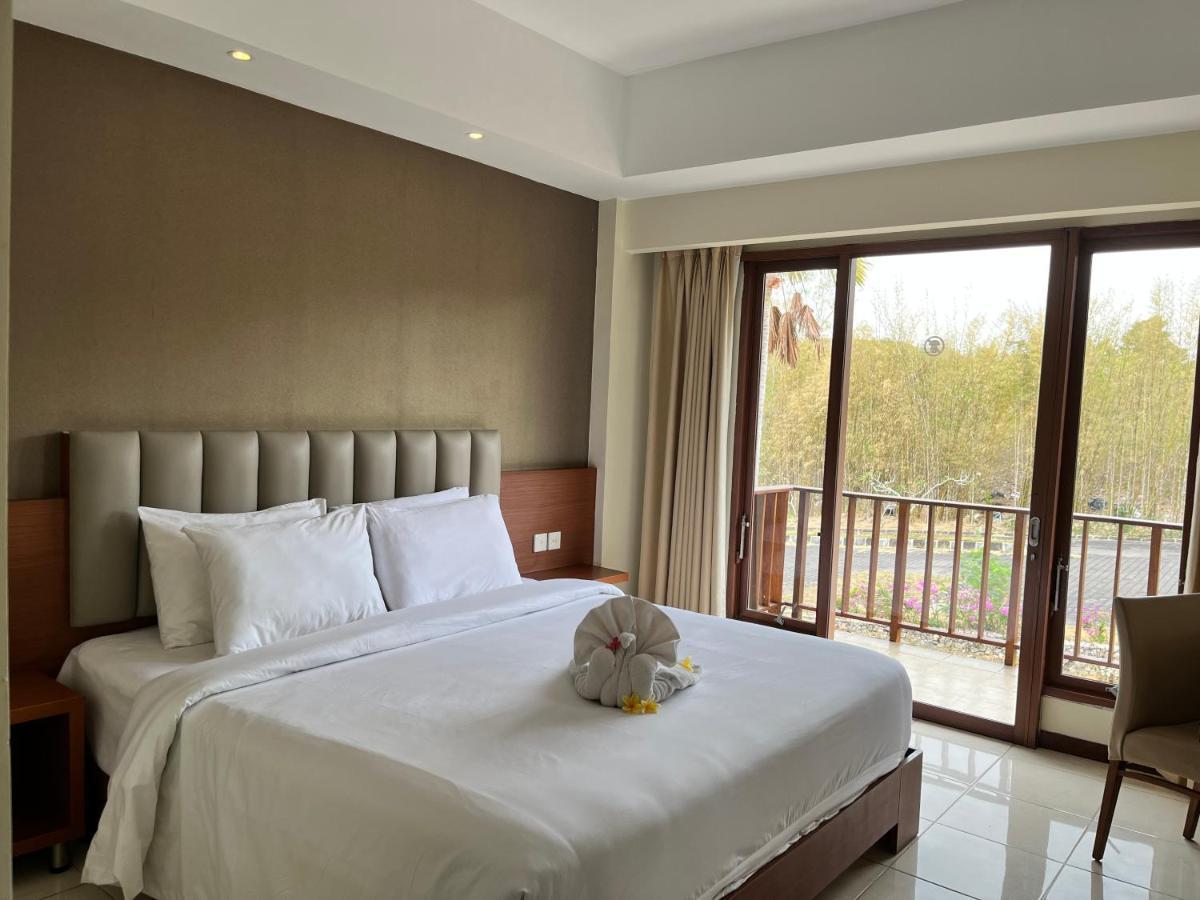 New Kuta Hotel Uluwatu Kültér fotó